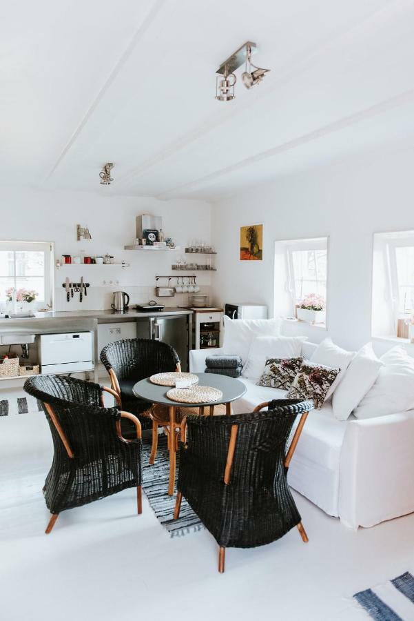 Cardinalis House Lägenhet Pāvilosta Exteriör bild