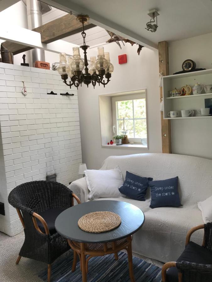 Cardinalis House Lägenhet Pāvilosta Exteriör bild